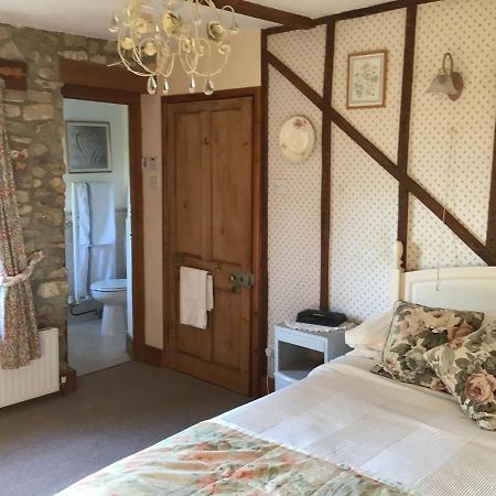 Barn Park Farm, Bed And Breakfast Stockland エクステリア 写真